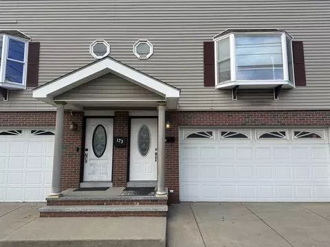 171 Bellrock #171, Everett, MA 02149 photo 3