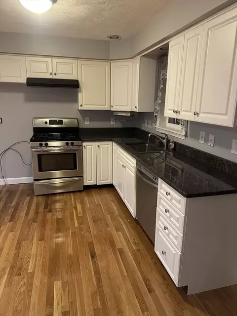 171 Bellrock #171, Everett, MA 02149 photo 5