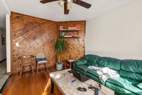 574 E 3rd St, Boston, MA 02127 photo 26