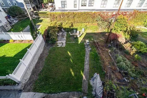 574 E 3rd St, Boston, MA 02127 photo 38