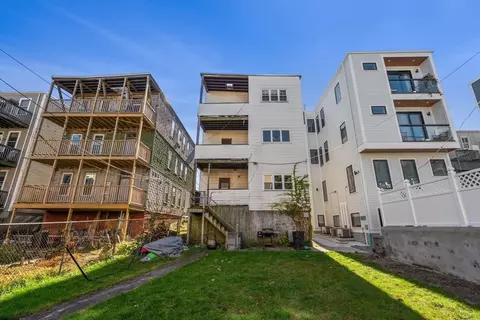 574 E 3rd St, Boston, MA 02127 photo 39