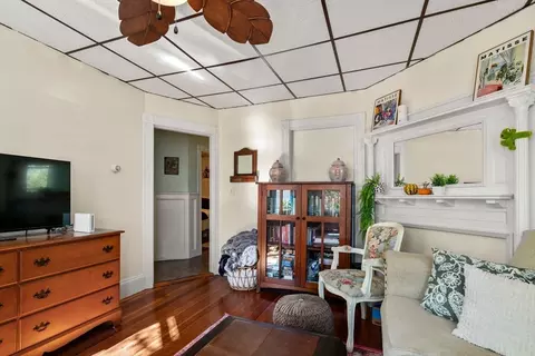 574 E 3rd St, Boston, MA 02127 photo 6