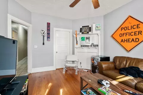 574 E 3rd St, Boston, MA 02127 photo 16
