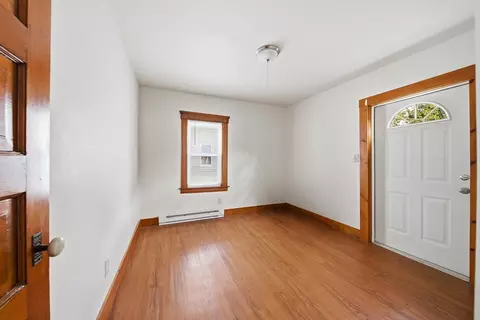31 Whitcomb St, Webster, MA 01570 photo 11