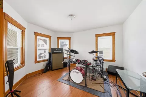 31 Whitcomb St, Webster, MA 01570 photo 7