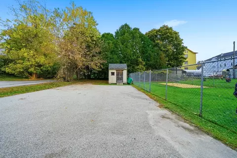 31 Whitcomb St, Webster, MA 01570 photo 33