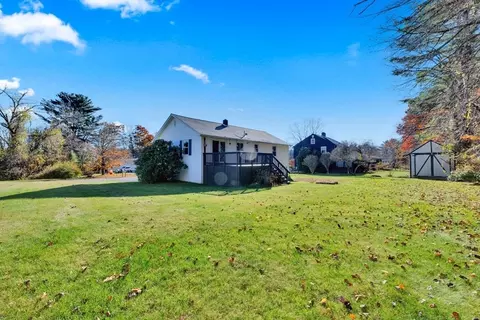 36 Berkshire Cir, Ware, MA 01082 photo 31