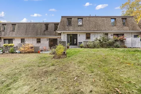 58 Granby Hts #58, Granby, MA 01033