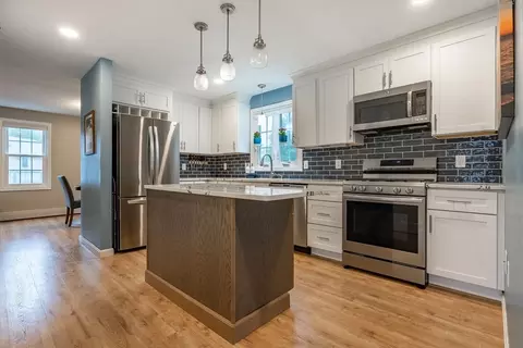 20 Forestview Dr, Fairhaven, MA 02719 photo 3