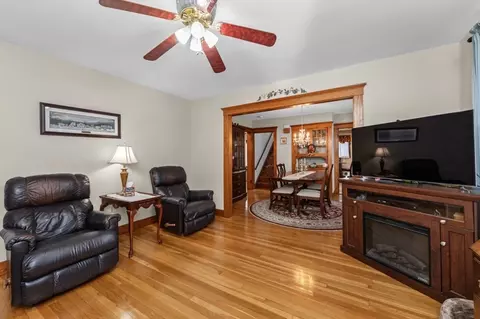 43 Jefferson Ave, Everett, MA 02149 photo 5