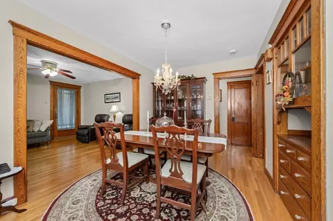 43 Jefferson Ave, Everett, MA 02149 photo 9