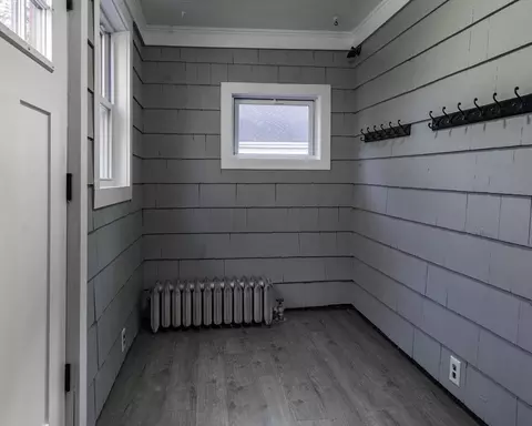 Entry Way - 39 Central St, Middleton, MA 01949 photo 1 of 1
