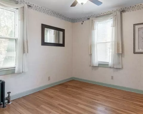 Bedroom - 39 Central St, Middleton, MA 01949 photo 2 of 5