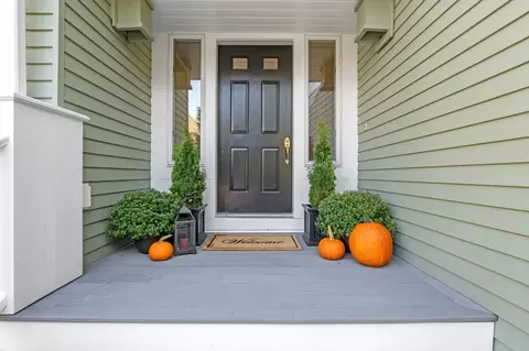 75 Country Club Way, Ipswich, MA 01938