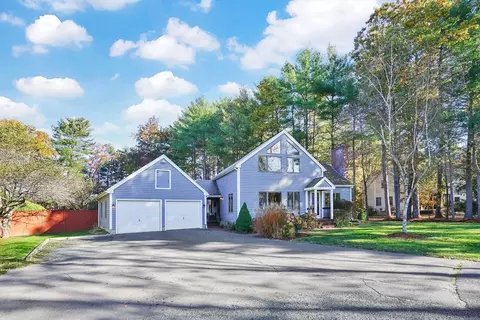 12 Pine Hill Rd, Easthampton, MA 01027 photo 3