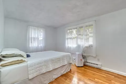 Bedroom - 38 Appleton St, Saugus, MA 01906 photo 3 of 7