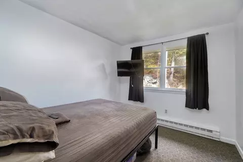 Bedroom - 38 Appleton St, Saugus, MA 01906 photo 1 of 7