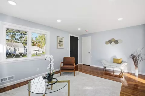 Living - 105 Denwall Dr, Springfield, MA 01119 photo 1 of 3