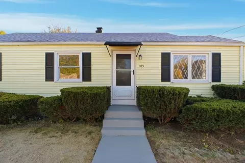 Exterior - 105 Denwall Dr, Springfield, MA 01119 photo 2 of 5