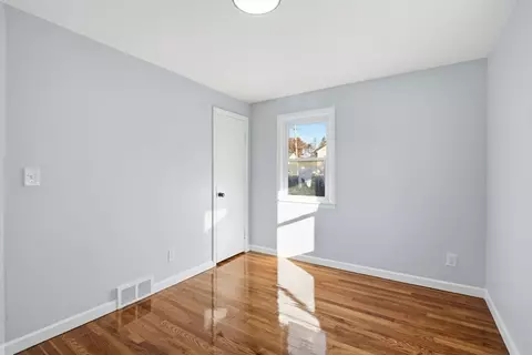Bedroom - 105 Denwall Dr, Springfield, MA 01119 photo 5 of 6