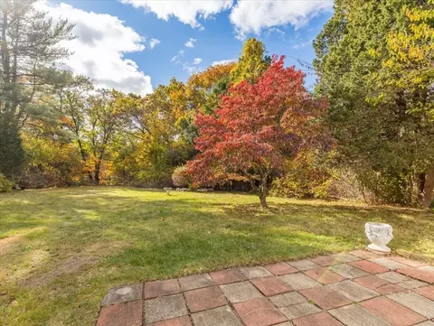 187 Vincent Rd, Dedham, MA 02026 photo 32