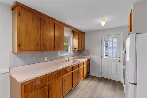 187 Vincent Rd, Dedham, MA 02026 photo 8