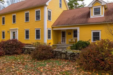 Exterior - 275 Petersham Rd, Phillipston, MA 01331 photo 2 of 8