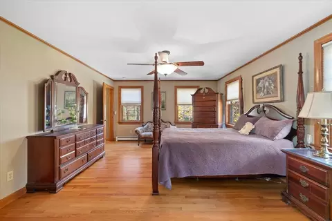Bedroom - 275 Petersham Rd, Phillipston, MA 01331 photo 2 of 5