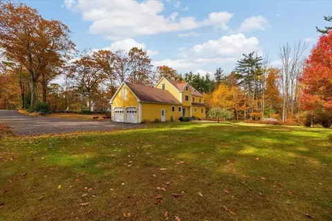 Exterior - 275 Petersham Rd, Phillipston, MA 01331 photo 5 of 8
