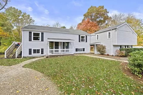 465-475 Laurel St, Bridgewater, MA 02324