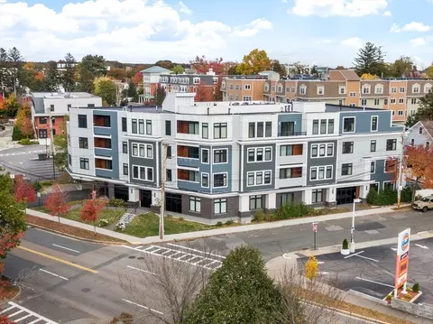 395 Alewife Brook Pkwy #2C, Somerville, MA 02144