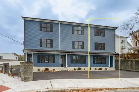 219 Earle St #3, Fall River, MA 02723