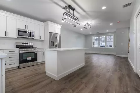 215 Earle St #1, Fall River, MA 02723 photo 8