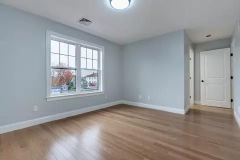 215 Earle St #1, Fall River, MA 02723 photo 17