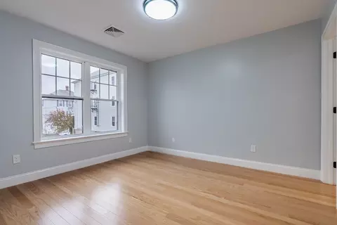 215 Earle St #1, Fall River, MA 02723 photo 16