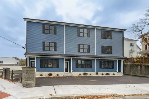 217 Earle St #2, Fall River, MA 02723