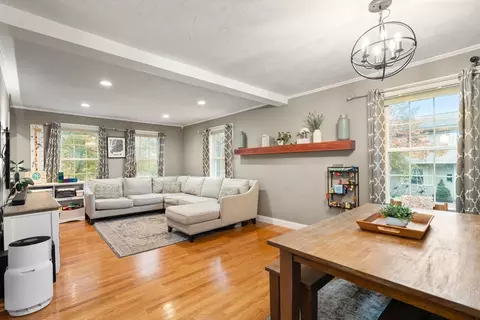 16 Pine St, Maynard, MA 01754 photo 6
