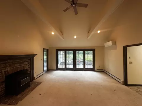 208 Irondequoit Rd, Franklin, MA 02038 photo 16