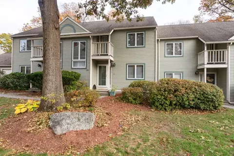 232 Weatherstone Dr #232, Worcester, MA 01604