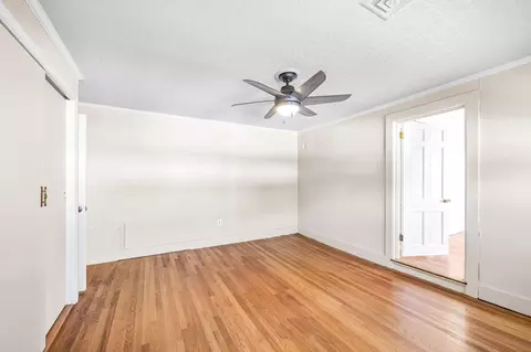 43 Pine St, Chicopee, MA 01020 photo 32