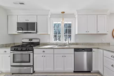 Kitchen - 27 Sloane Dr, Framingham, MA 01701 photo 3 of 3