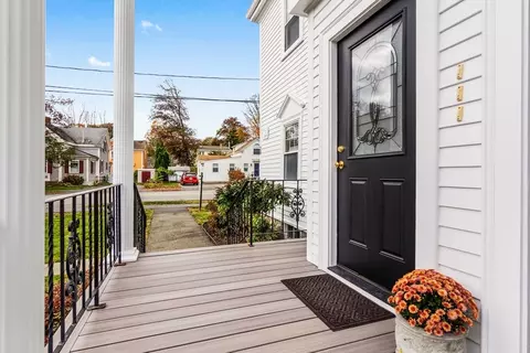 Exterior - 20 Ash St #1, Danvers, MA 01923 photo 3 of 5
