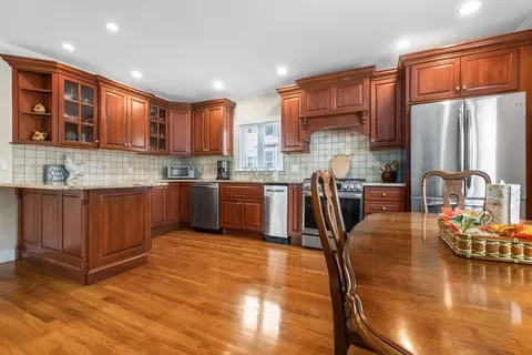 Kitchen - 20 Ash St #1, Danvers, MA 01923 photo 2 of 5
