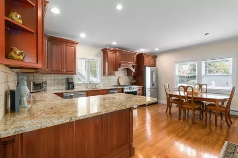 Kitchen - 20 Ash St #1, Danvers, MA 01923 photo 3 of 5