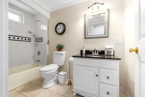 Bath - 20 Ash St #1, Danvers, MA 01923 photo 1 of 4