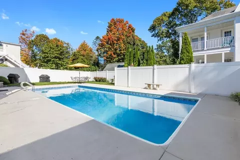 Exterior - 20 Ash St #3, Danvers, MA 01923 photo 2 of 6
