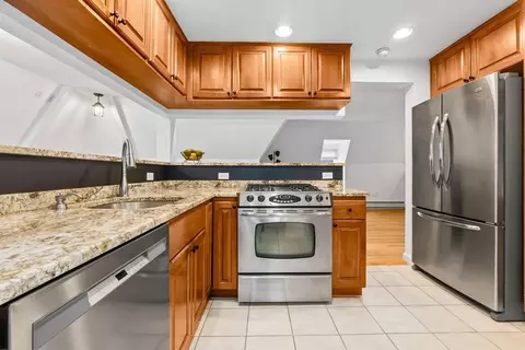 Kitchen - 20 Ash St #3, Danvers, MA 01923 photo 3 of 4