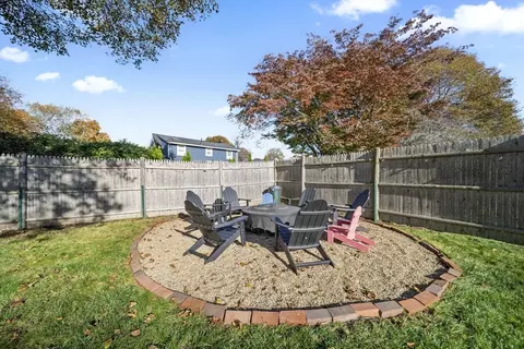 33 Ritchie Rd, Lynn, MA 01904 photo 33