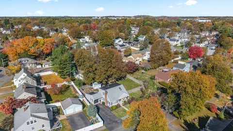 33 Ritchie Rd, Lynn, MA 01904 photo 37