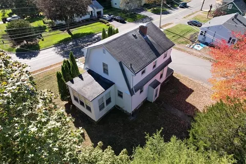 405 William St, Stoneham, MA 02180